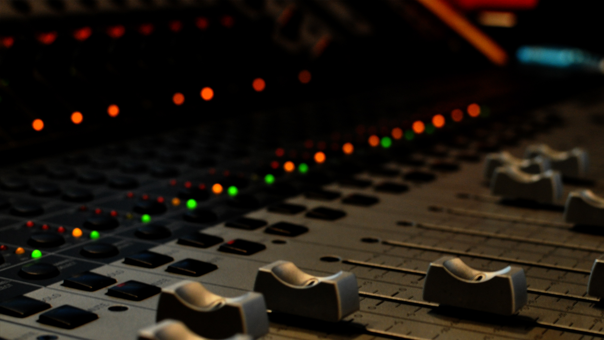 Media Korea recording studio - deeper, clearer analog sound